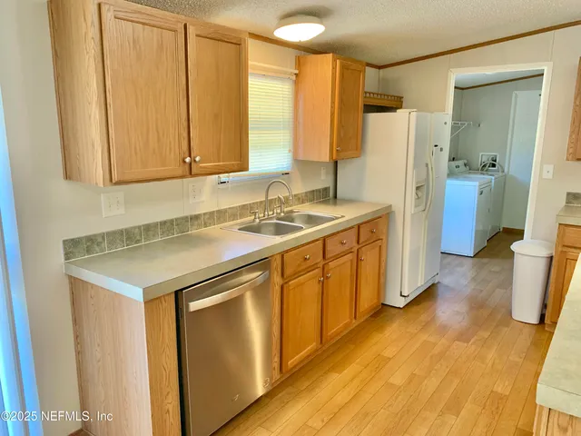 $259,900 | 12752 Southeast 9th Place, Gainesville, FL 32641