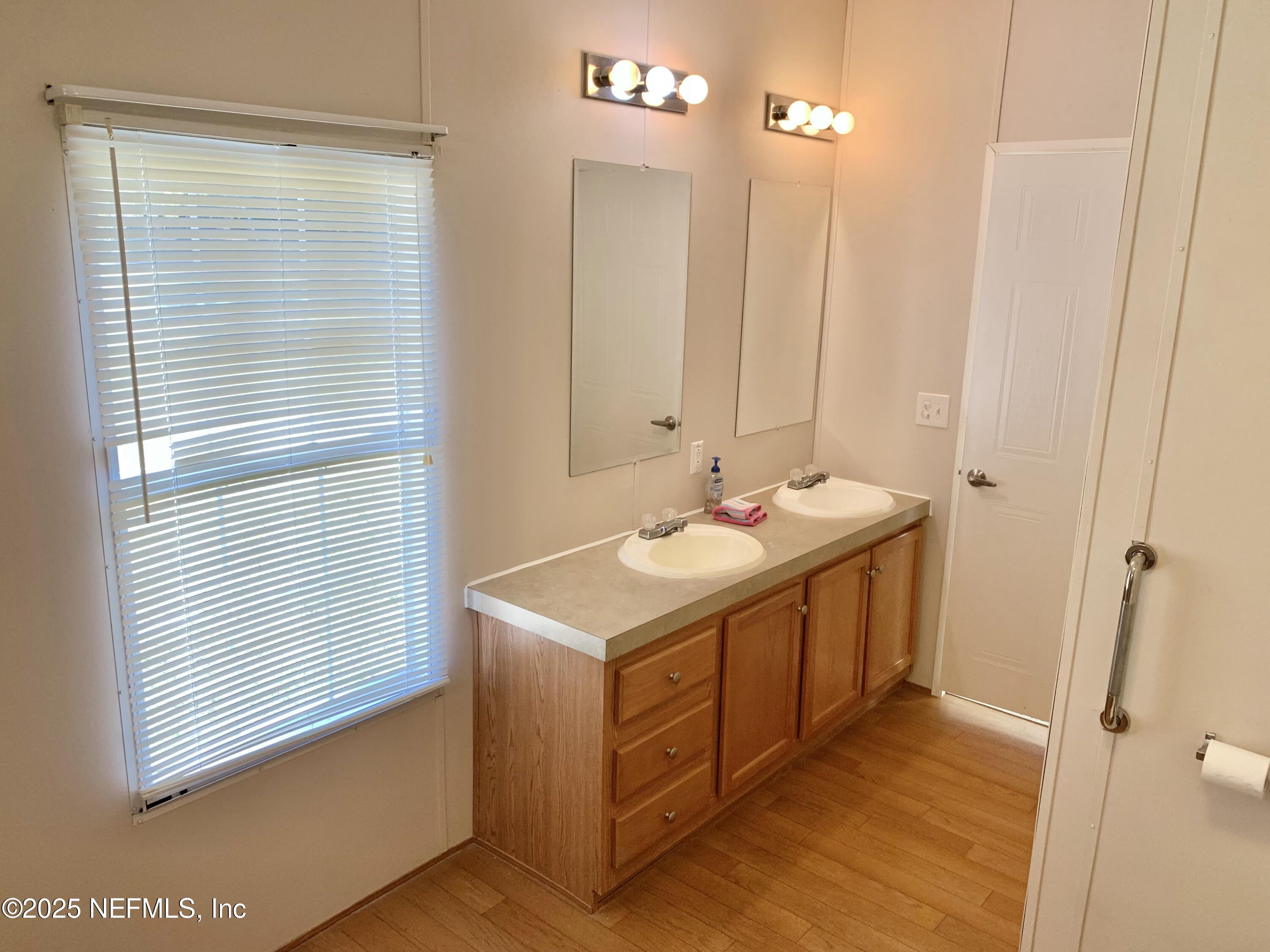 12752 Southeast 9th Place Gainesville, FL 32641 - Photo 25 of 53 IMG_0184