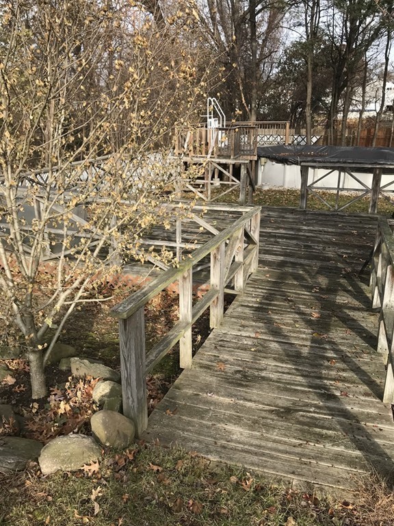 15 Strong Street Springfield, MA 01104 - Photo 25 of 28 a view of a yard with an ocean view