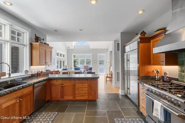 $5,495,000 | 4557 West Mica Shore Road, Coeur D'Alene, ID 83814