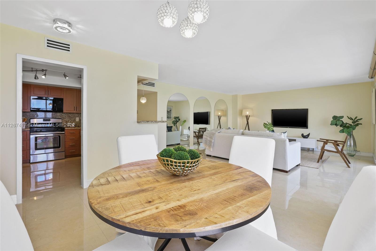 2030 South Ocean Drive, Unit 821 Hallandale Beach, FL 33009 - Photo 13 of 50