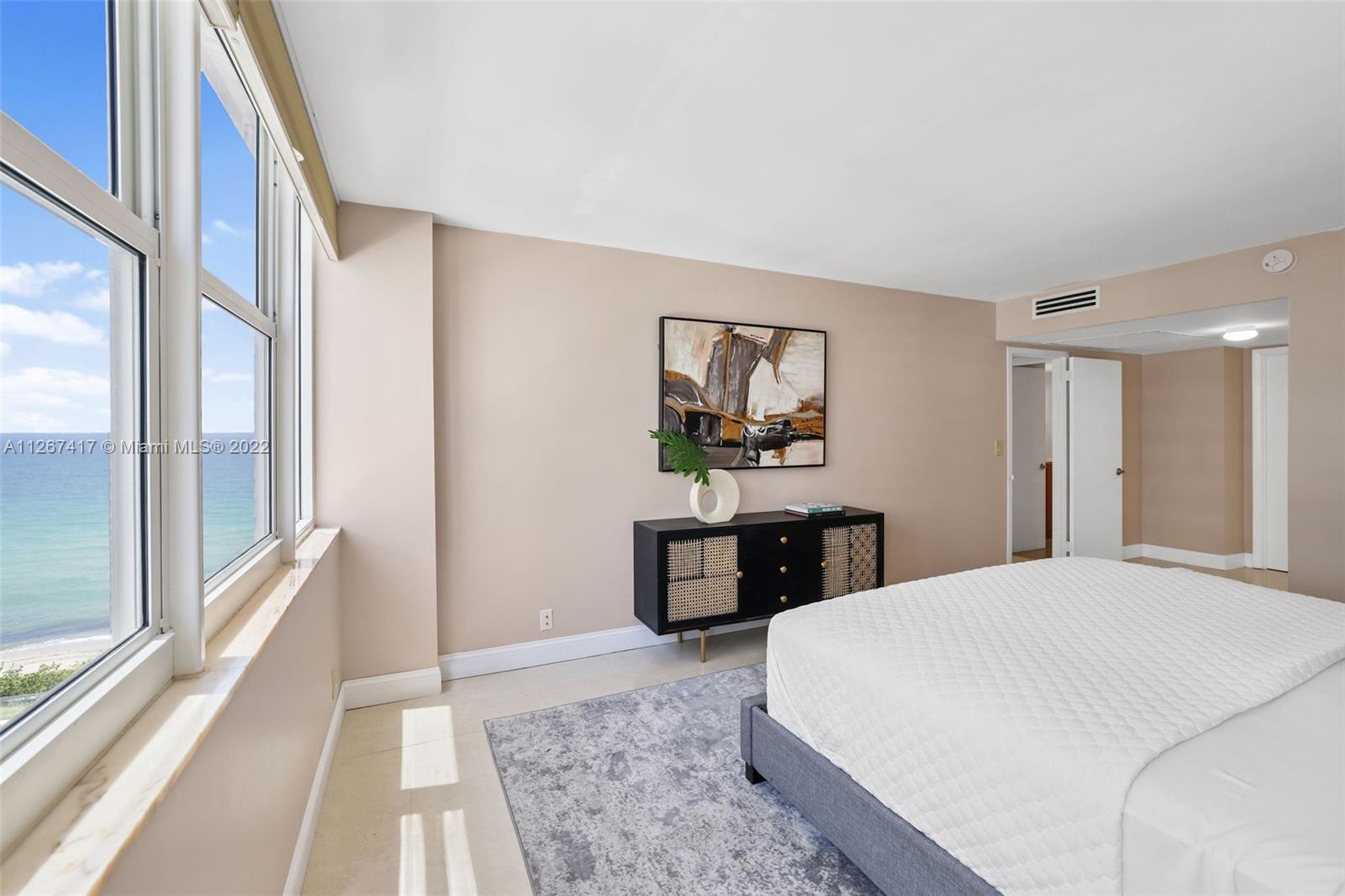 2030 South Ocean Drive, Unit 821 Hallandale Beach, FL 33009 - Photo 23 of 50