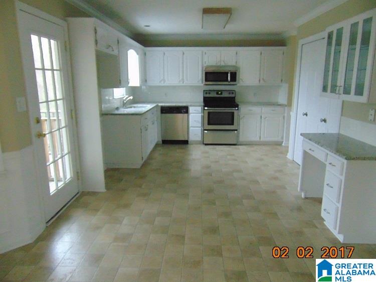 248 Wagon Trail Alabaster, AL 35007 - Photo 8 of 25