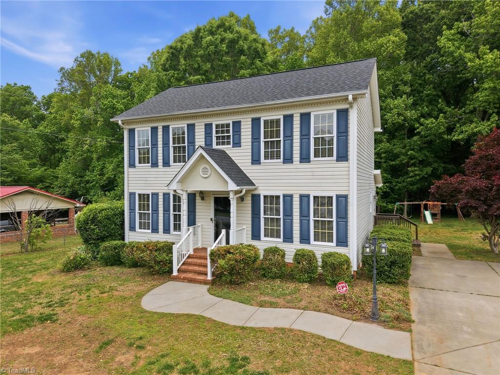 265 Link Road Reidsville, NC 27320 - Photo 3 of 41