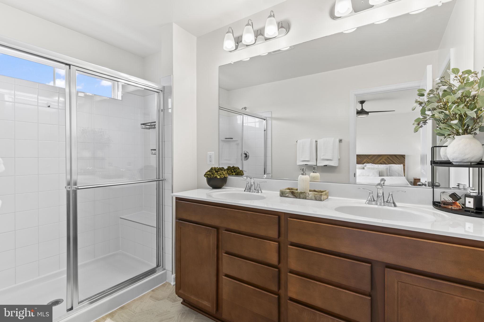 3992 Shire Meadow Lane Triangle, VA 22172 - Photo 32 of 46