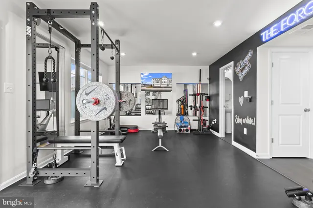 $550,000 | 3992 Shire Meadow Lane, Triangle, VA 22172