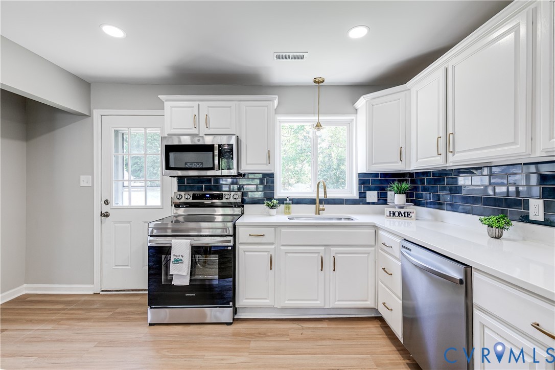 6319 Windcroft Road Richmond, VA 23225 - Photo 11 of 27