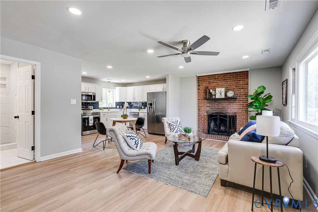 6319 Windcroft Road Richmond, VA 23225 - Photo 3 of 27