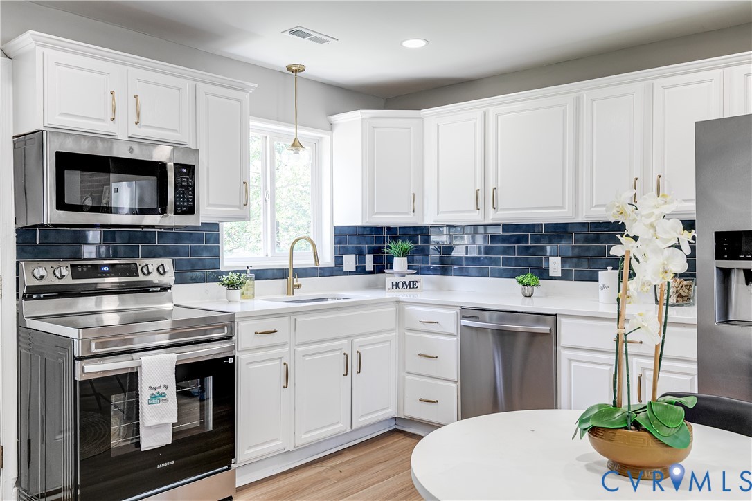 6319 Windcroft Road Richmond, VA 23225 - Photo 9 of 27