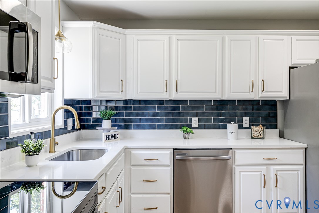 6319 Windcroft Road Richmond, VA 23225 - Photo 10 of 27