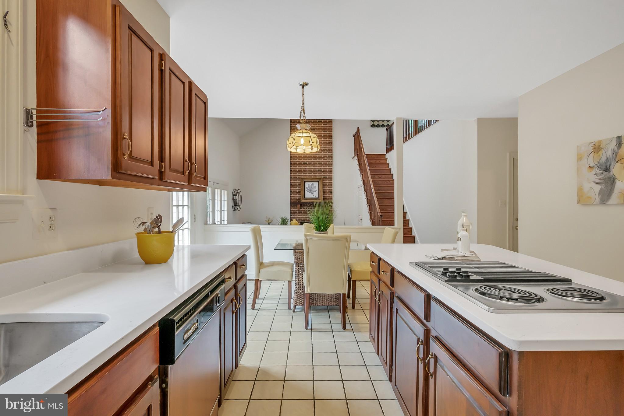 6628 Old Chesterbrook Road McLean, VA 22101 - Photo 14 of 32 DREAM KITCHEN