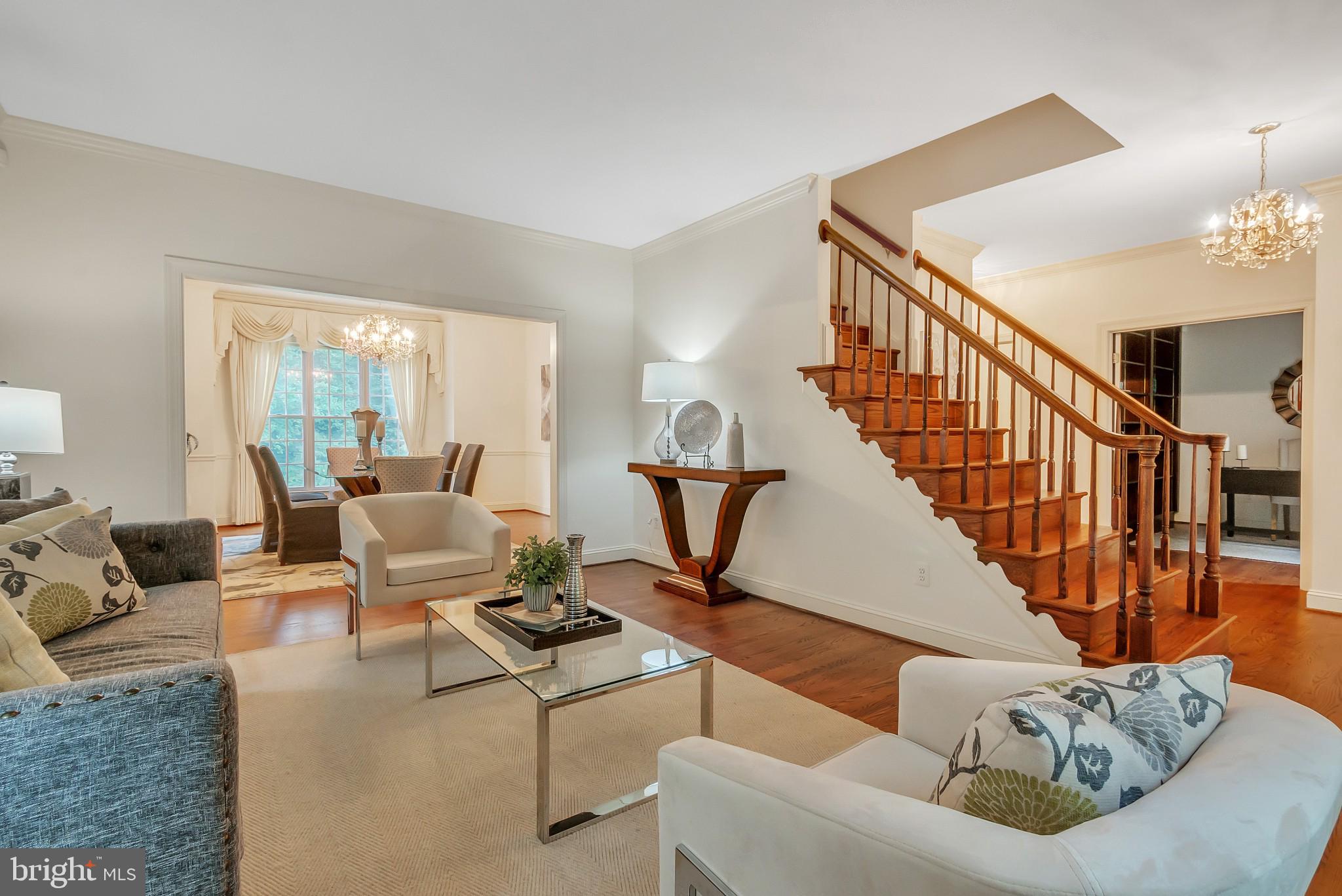6628 Old Chesterbrook Road McLean, VA 22101 - Photo 32 of 32 WIDE AND OPEN FLOOR PLAN
