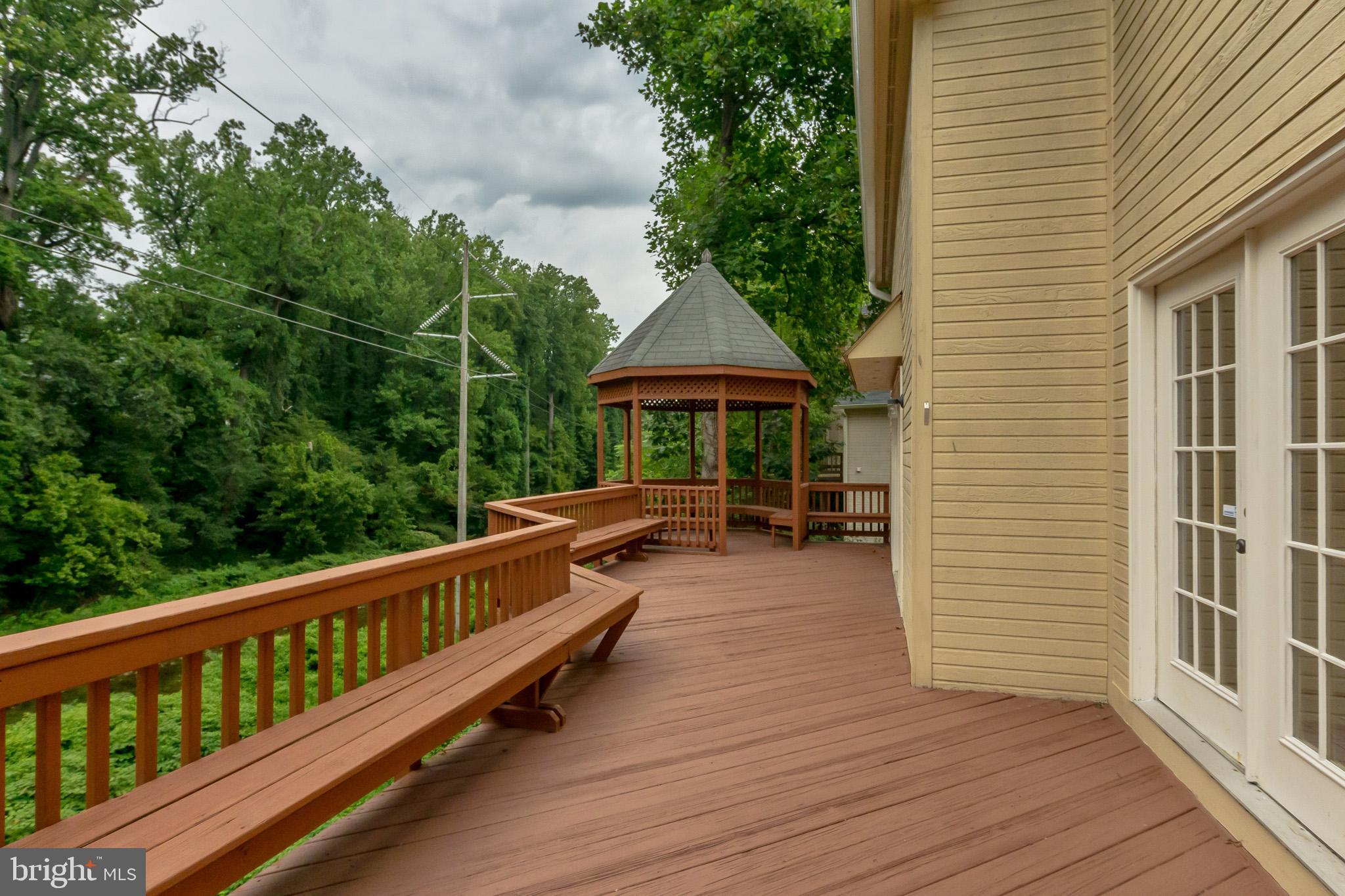 6628 Old Chesterbrook Road McLean, VA 22101 - Photo 30 of 32 PERFECT FOR FAMILY GATHERINGS AND PARTIES