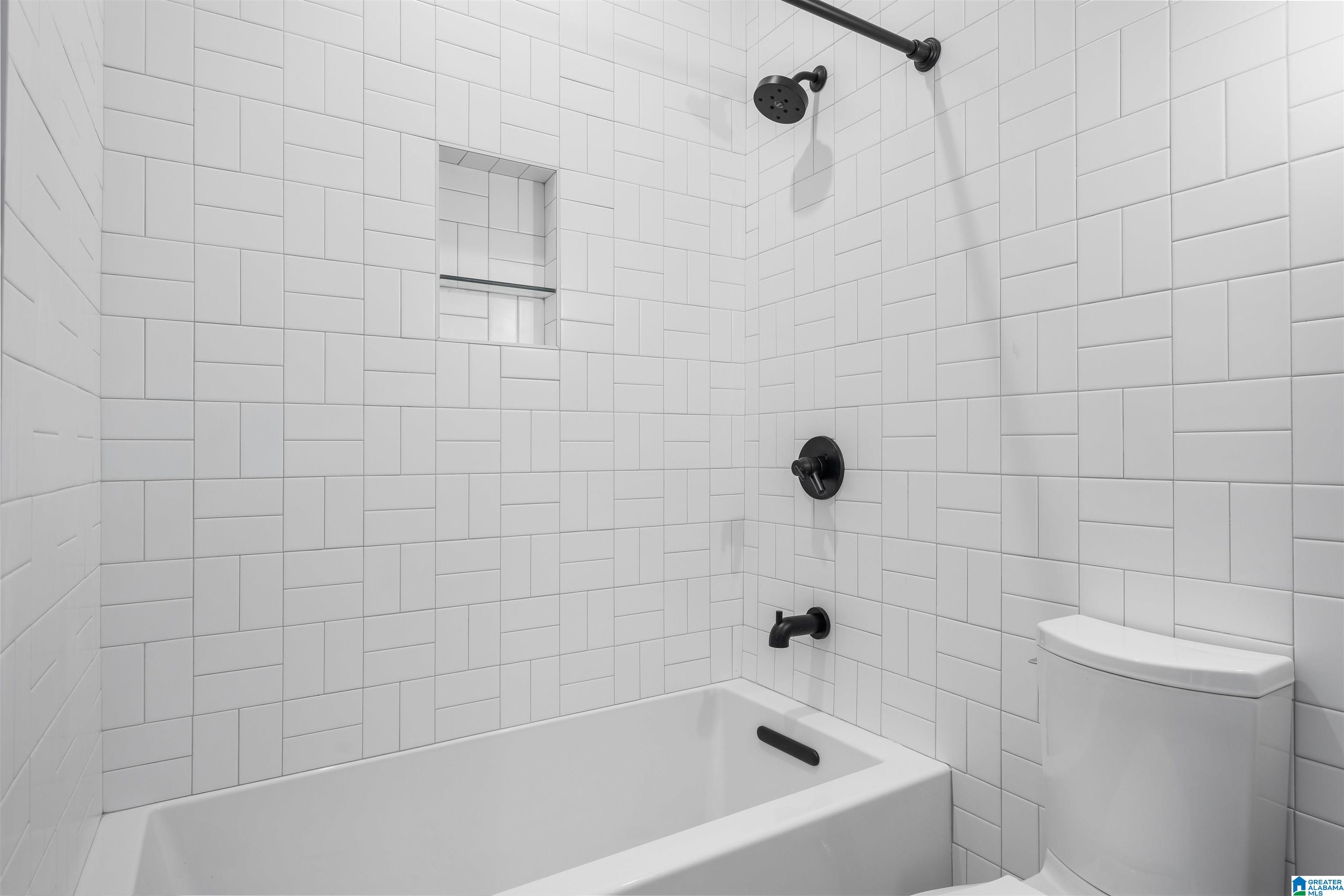 2323 2nd Avenue South, Unit 2D Birmingham, AL 35233 - Photo 17 of 49