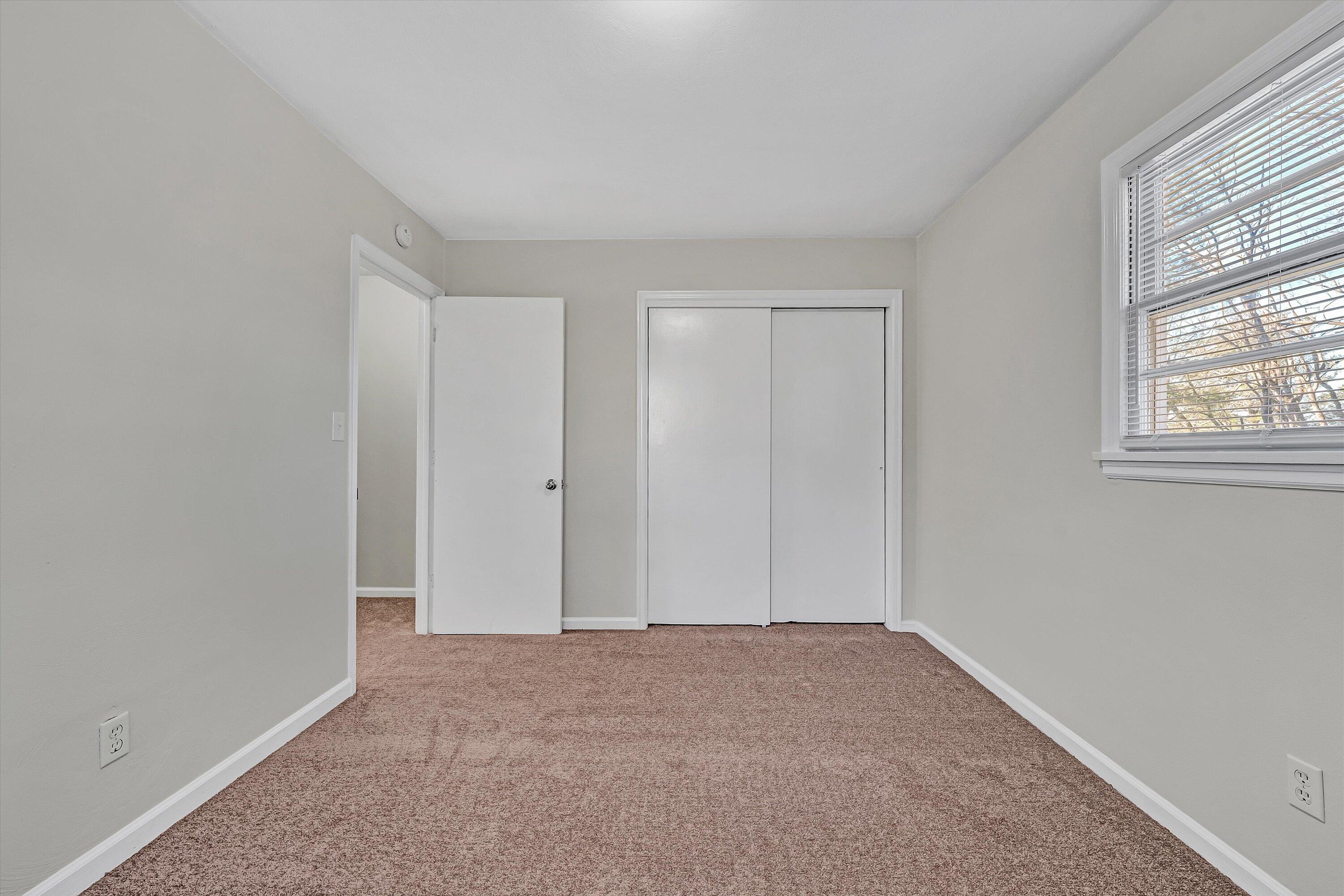 4524 Ohio Street Northeast, Unit 4528 Roanoke, VA 24019 - Photo 15 of 28 a view of an empty room and window