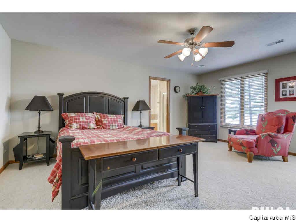 49 Oak Lane Springfield, IL 62712 - Photo 13 of 36 Gallery Image 13