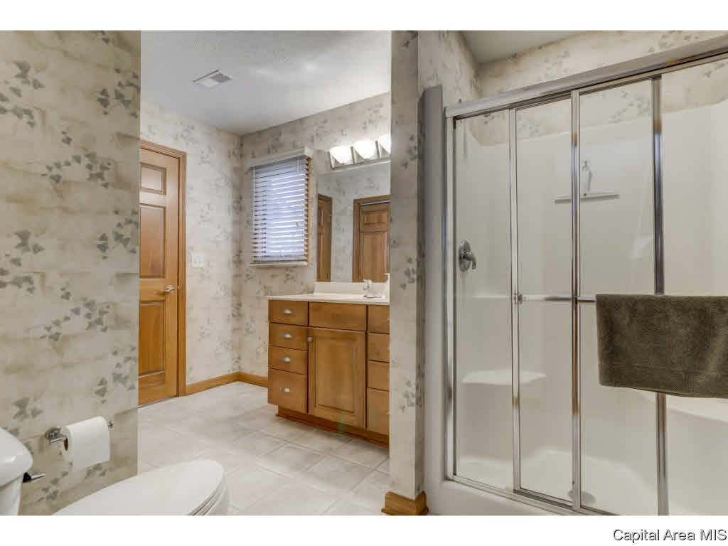 49 Oak Lane Springfield, IL 62712 - Photo 22 of 36 Gallery Image 22