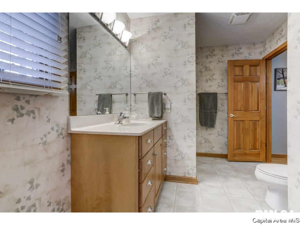 49 Oak Lane Springfield, IL 62712 - Photo 23 of 36 Gallery Image 23