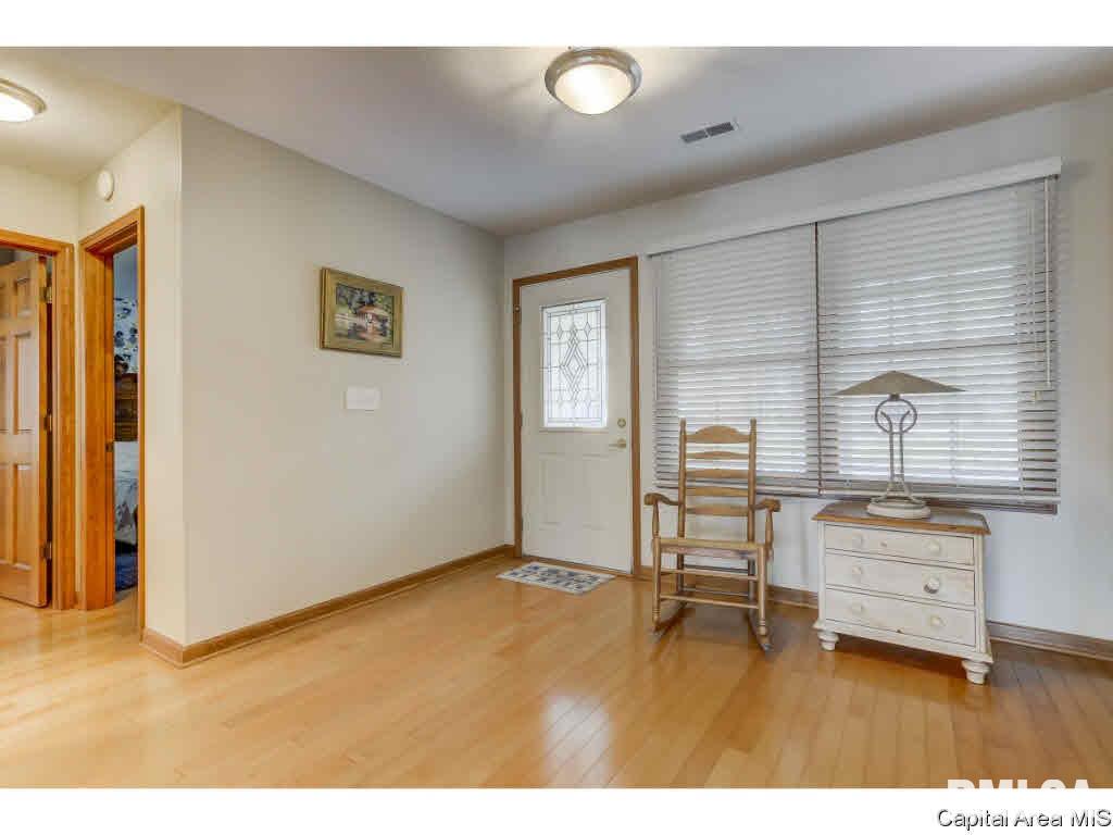 49 Oak Lane Springfield, IL 62712 - Photo 29 of 36 Gallery Image 29
