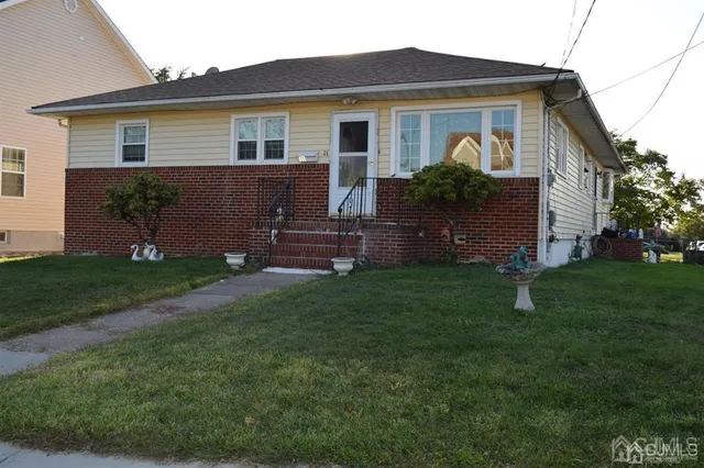 $3,100 | 11 Post Boulevard, Carteret, NJ 07008