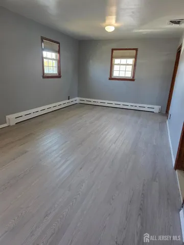 $3,100 | 11 Post Boulevard, Carteret, NJ 07008