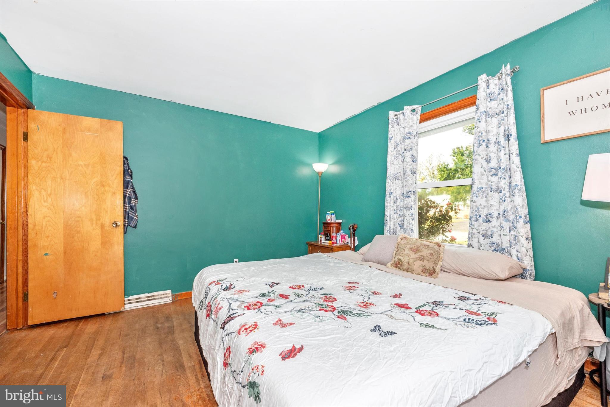 21 Harvard Road Hagerstown, MD 21742 - Photo 6 of 10 a bedroom with a bed and a window