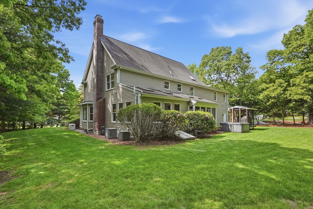 19 Carter Road Foxboro, MA 02035 - Photo 37 of 42 Gallery Image 37