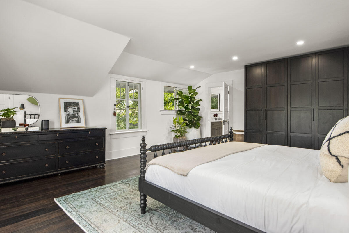 71 Eucalyptus Lane Montecito, CA 93108 - Photo 22 of 69 a bedroom with a bed and a dresser