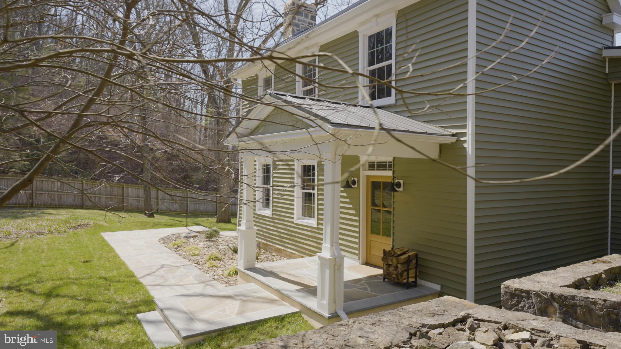290 Fromans Road Winchester, VA 22602 - Photo 5 of 86 Gallery Image 5