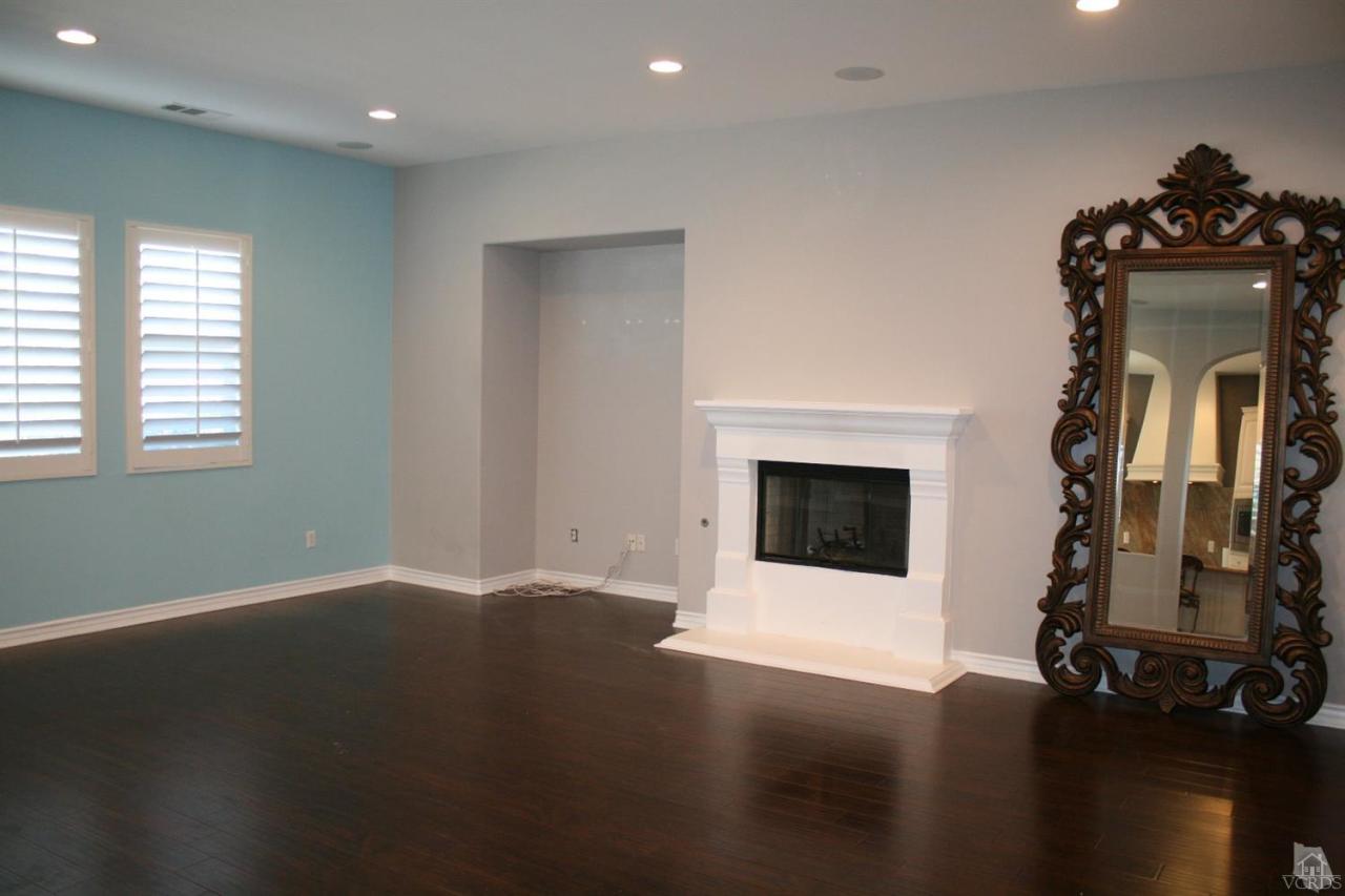 817 Hemlock Ridge Court Simi Valley, CA 93065 - Photo 7 of 36 Additional Photo
