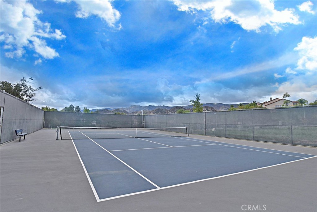 25533 Longfellow Place Stevenson Ranch, CA 91381 - Photo 43 of 47 a view of a tennis court