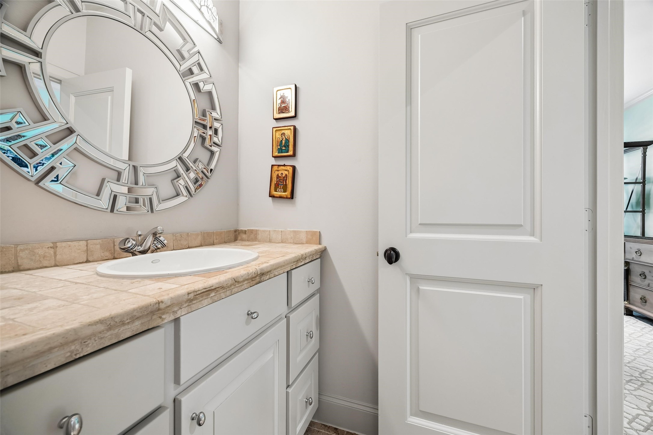 422 Pinewold Drive Houston, TX 77056 - Photo 35 of 49 a bathroom with a granite countertop sink and a mirror