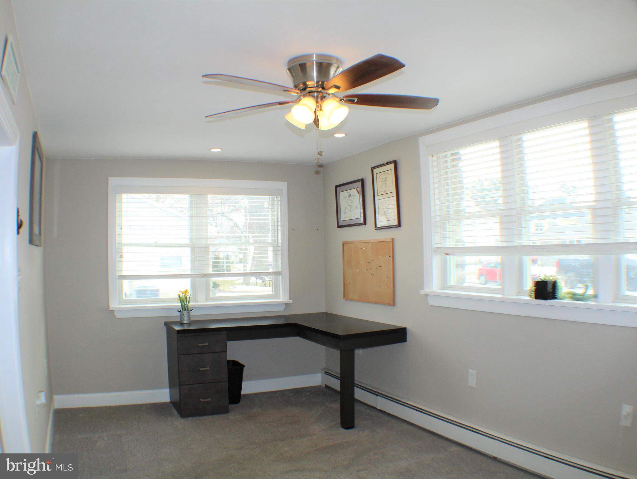 411 Michell Street Ridley Park, PA 19078 - Photo 22 of 28 Family/Office Room