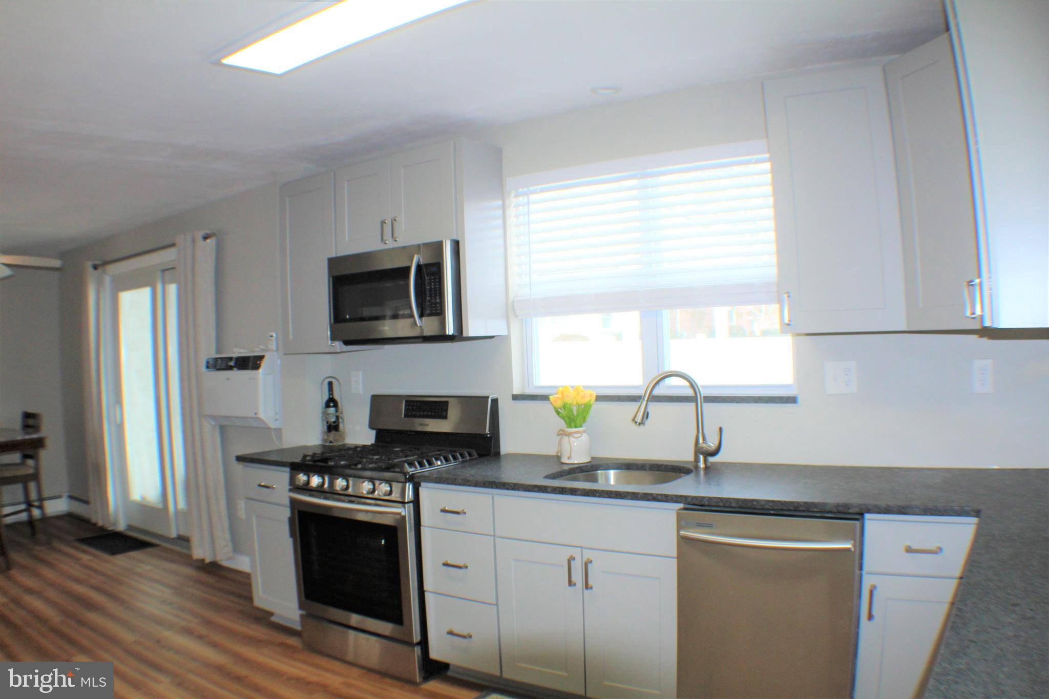 411 Michell Street Ridley Park, PA 19078 - Photo 8 of 28 Kitchen
