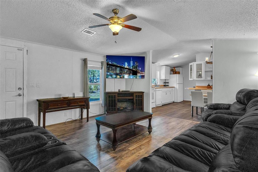 112 Click Road Satsuma, FL 32189 - Photo 6 of 36 Gallery Image 6