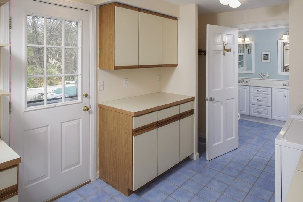 161 Birchwood Road Hanover, MA 02339 - Photo 15 of 32 Gallery Image 15
