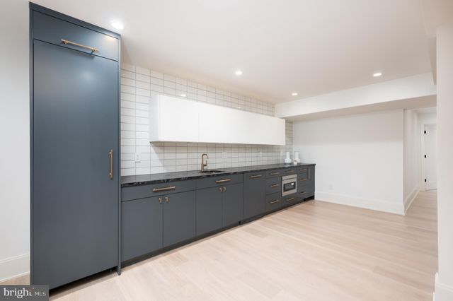 $10,000,000 | 3022 University Terrace Northwest, Washington, DC 20016