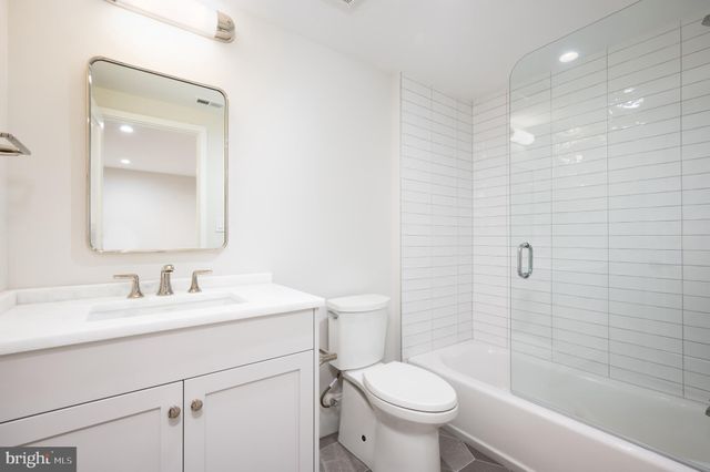 $10,000,000 | 3022 University Terrace Northwest, Washington, DC 20016