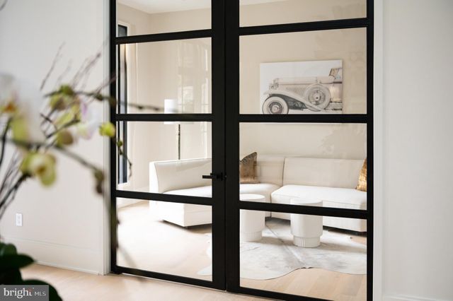 $10,000,000 | 3022 University Terrace Northwest, Washington, DC 20016