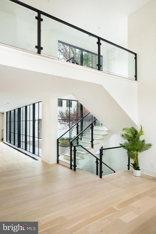 $10,000,000 | 3022 University Terrace Northwest, Washington, DC 20016