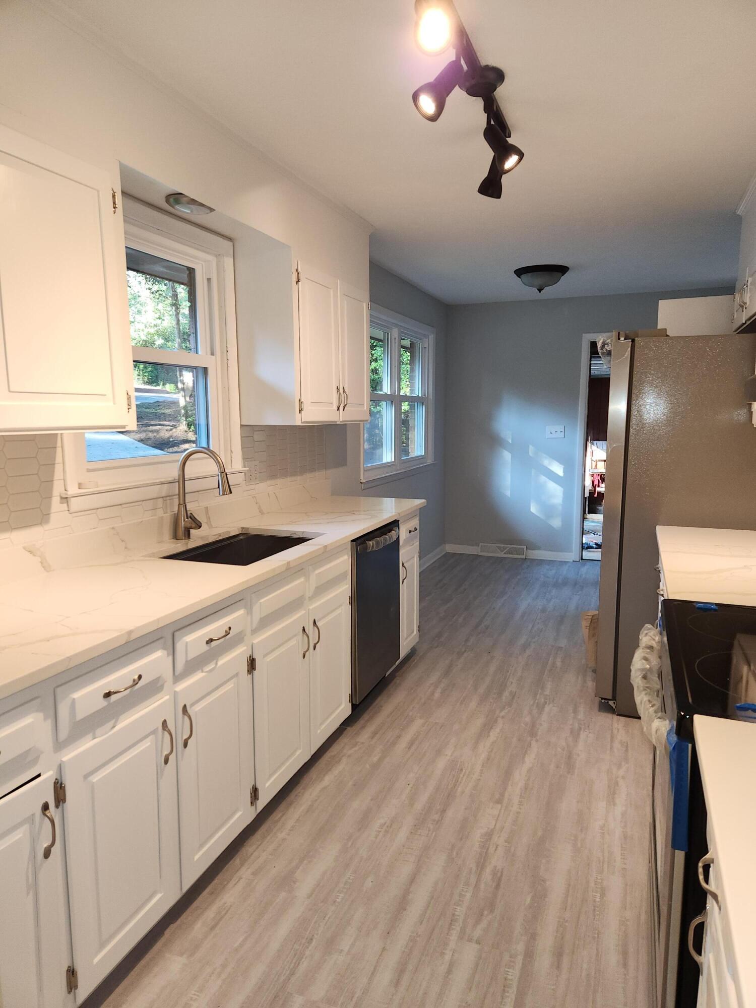1010 Wildwood Road Aiken, SC 29801 - Photo 9 of 27 Gallery Image 9