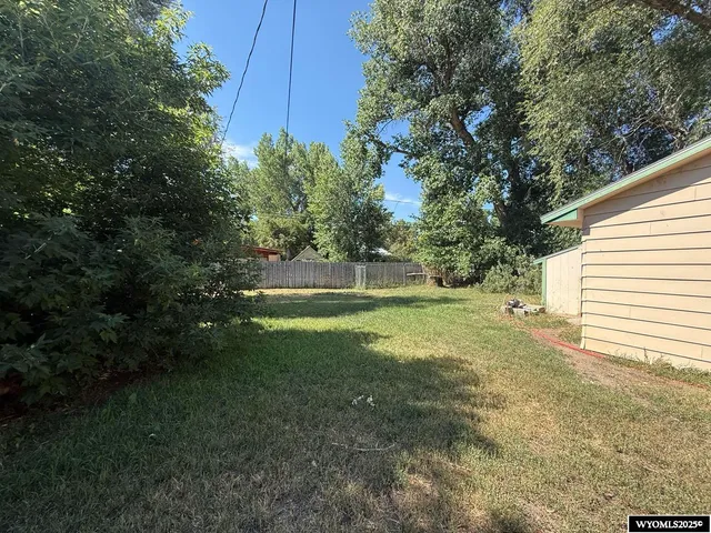$369,000 | 655 Amoretti Street, Lander, WY 82520