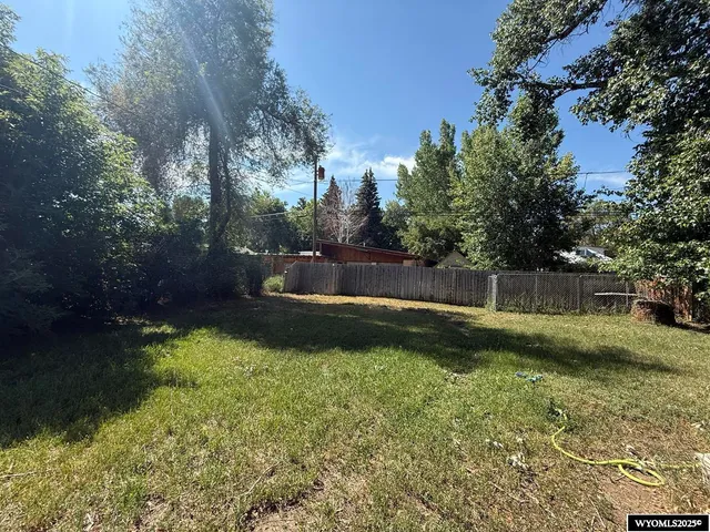 $369,000 | 655 Amoretti Street, Lander, WY 82520