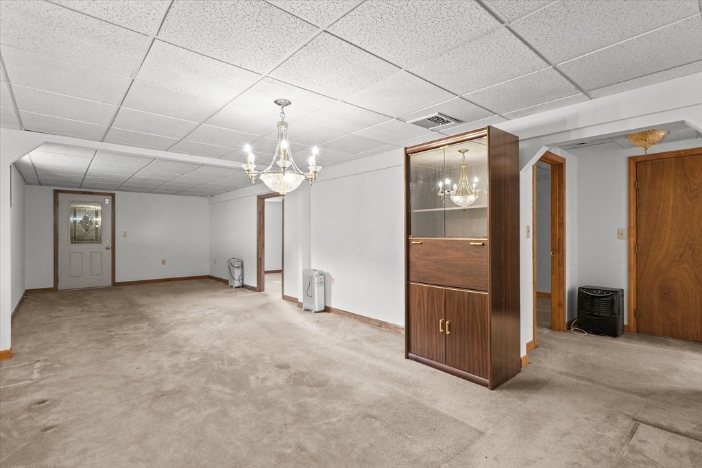 91 Maplewood Road Lynn, MA 01904 - Photo 24 of 42 Gallery Image 24