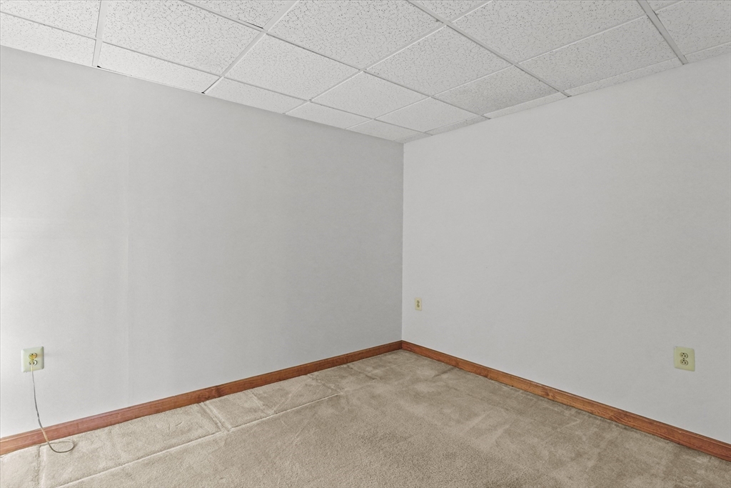 91 Maplewood Road Lynn, MA 01904 - Photo 26 of 42 Gallery Image 26