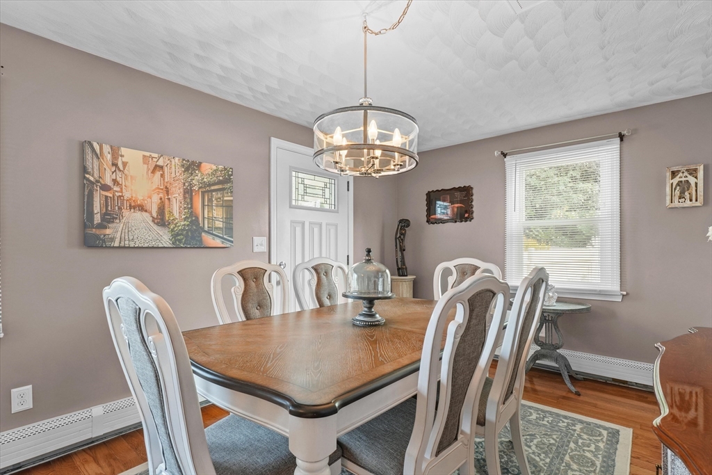 91 Maplewood Road Lynn, MA 01904 - Photo 10 of 42 Gallery Image 10