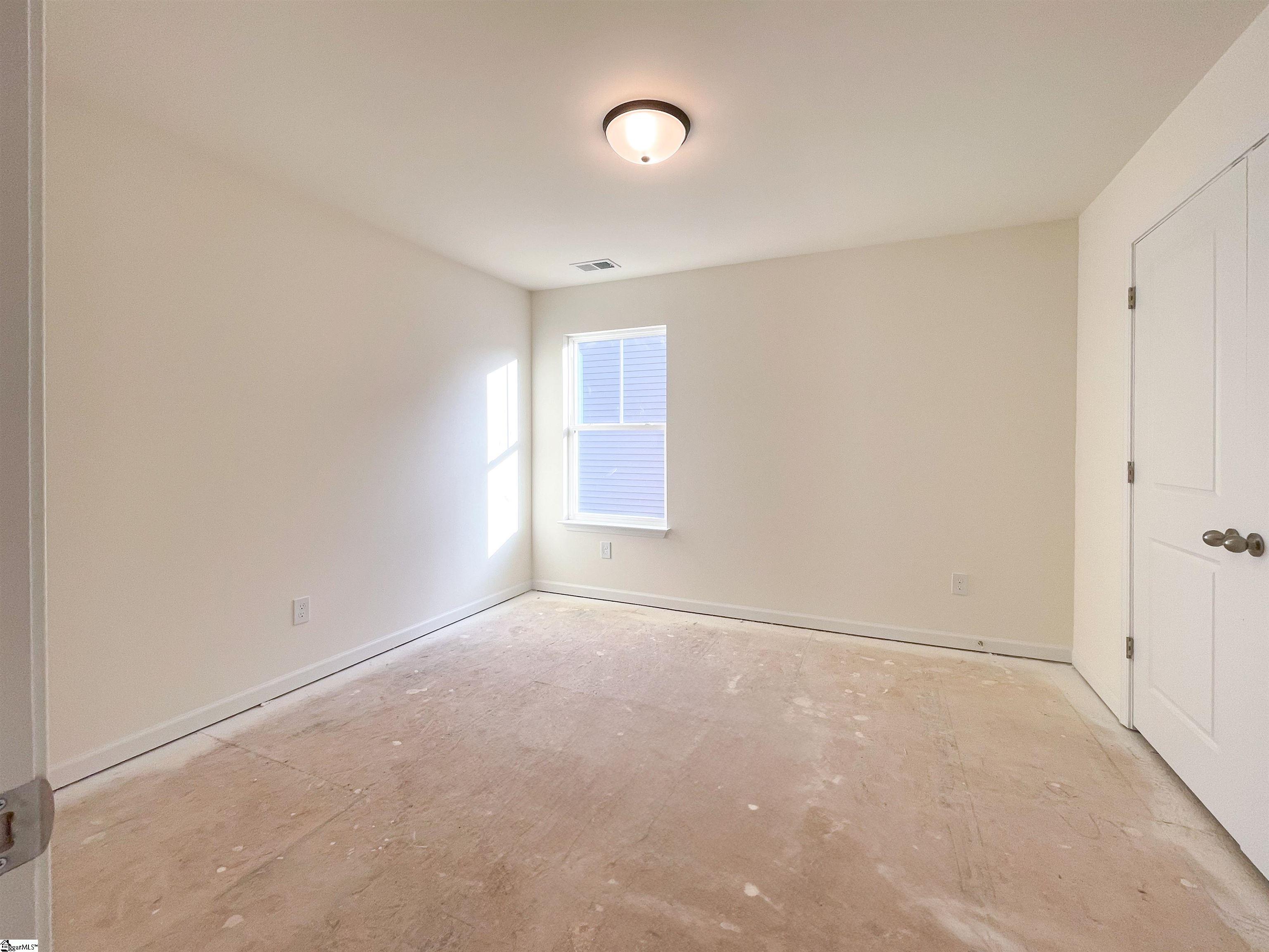 261 Pendergast Road Greenville, SC 29605 - Photo 13 of 18 Gallery Image 13