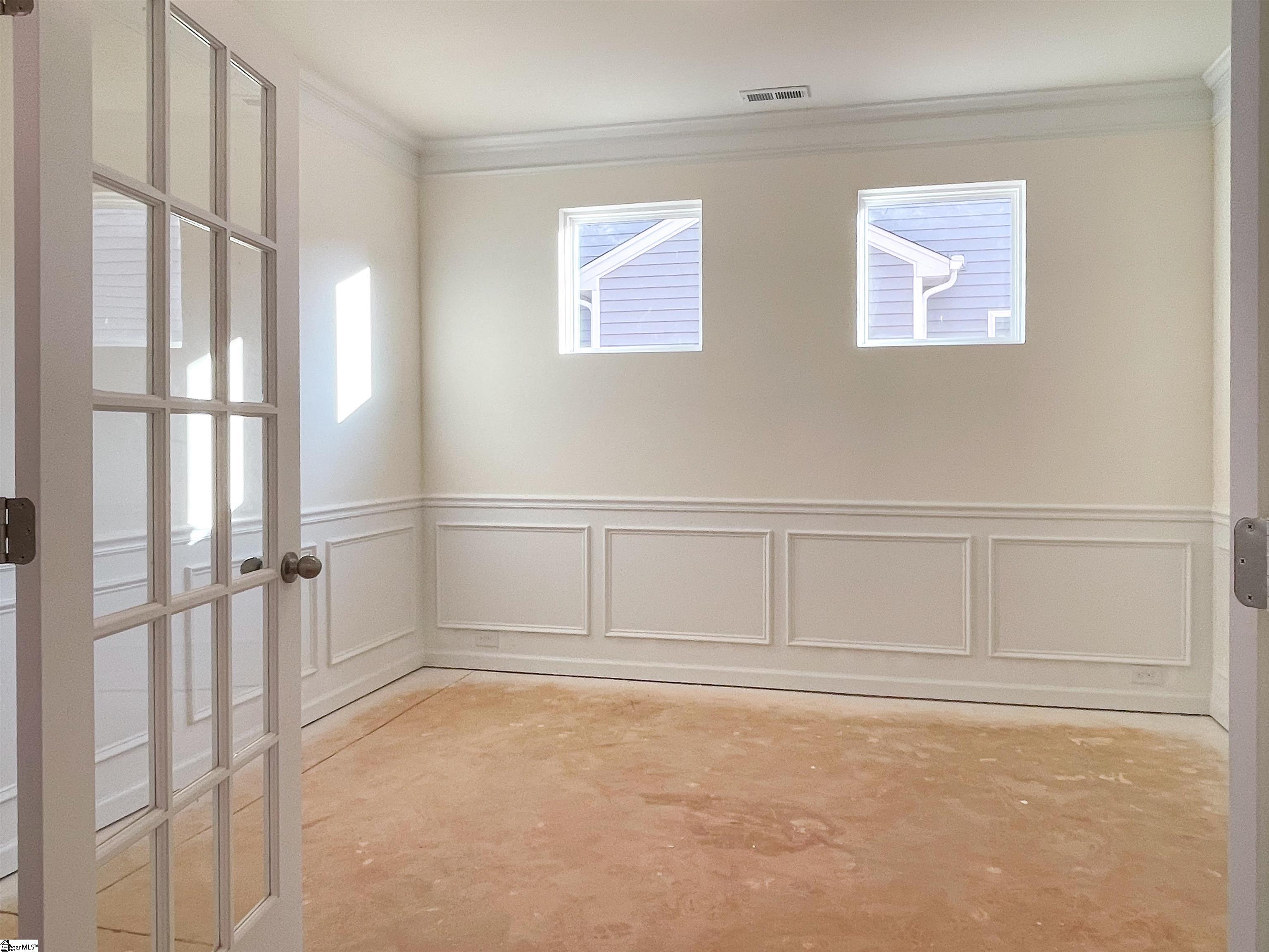 261 Pendergast Road Greenville, SC 29605 - Photo 3 of 18 Gallery Image 3
