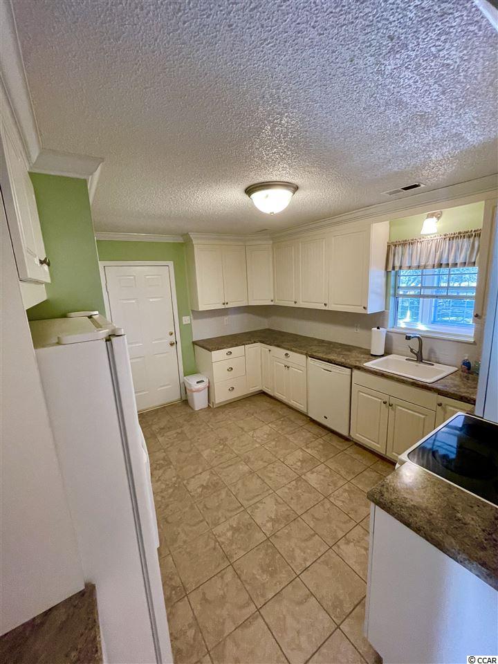 703 Hummingbird Drive Murrells Inlet, SC 29576 - Photo 22 of 40 Gallery Image 22