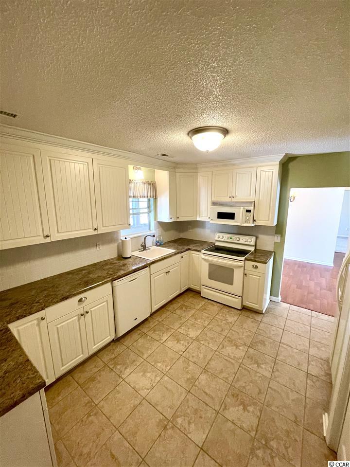 703 Hummingbird Drive Murrells Inlet, SC 29576 - Photo 23 of 40 Gallery Image 23